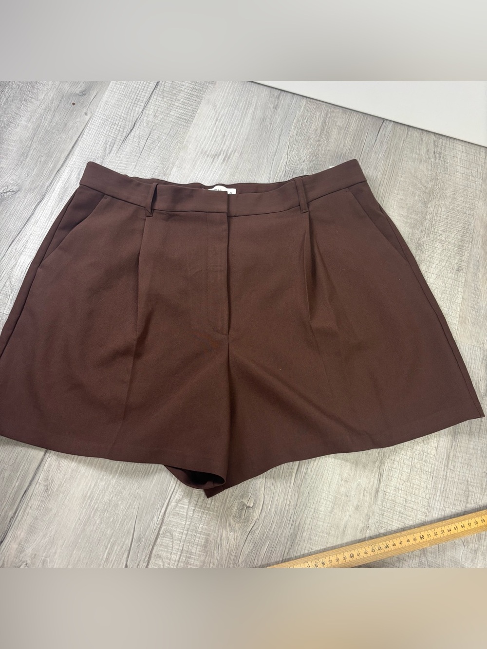 Abercrombie & Fitch High Waist Brown Tailored Shorts